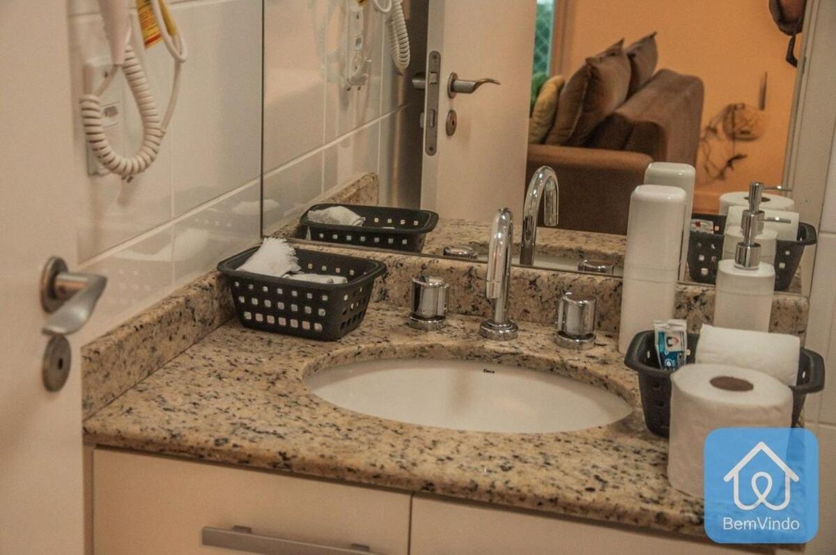 Apartamento Completo Ao Lado Do Salvador Shopping Exterior photo